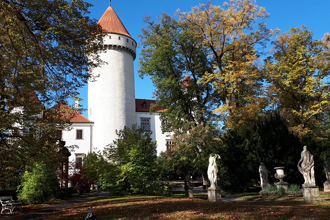 Konopiste Castle Private Tour from Prague - Arrival time: Baroque façade photos and a good first walk