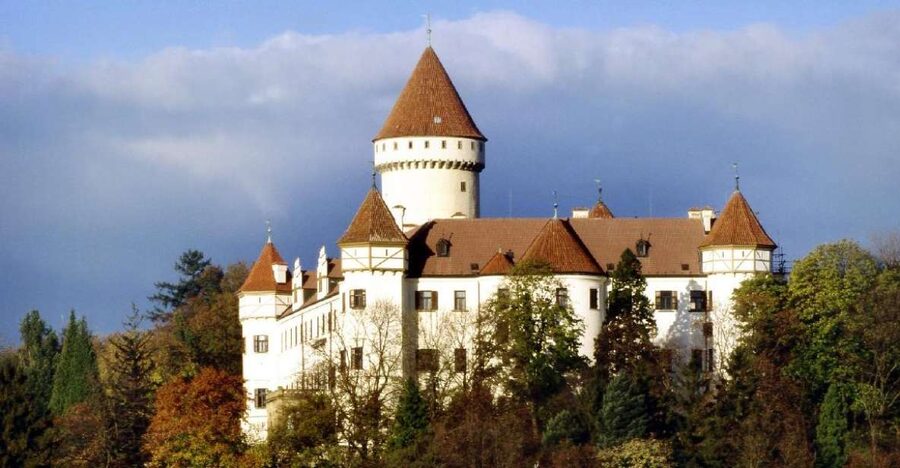 Konopiště: Chateau Tour from Prague - Inside the chateau, furniture, sculptures, and hunting trophies