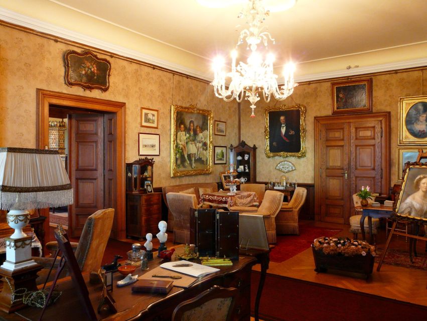 Konopiště: Chateau Tour from Prague - Tips to make the most of your visit, photos, pacing, and shoes