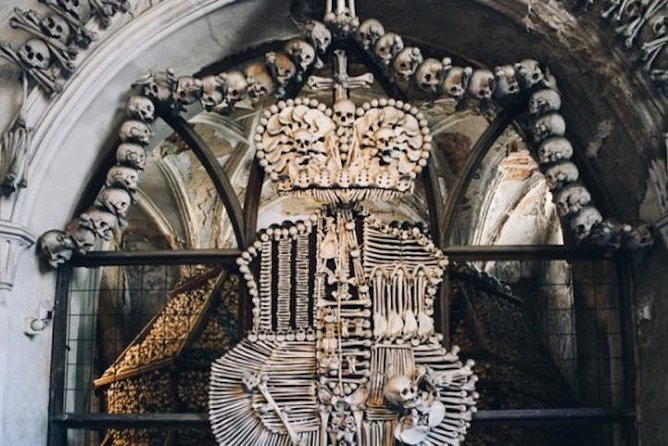 Kutna Hora Day Tour Including Sedlec Ossuary from Prague - Italian Court and the Church of Saint James stop