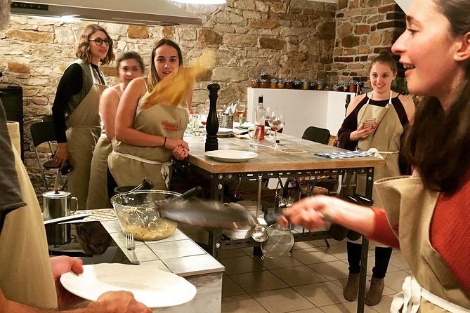 Learn Traditional Czech Cooking from Authentic Family Recipes - Markets, pubs, and local treats: a quick flavor education