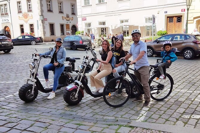 Live-Guided ️Trike-Harley️ Viewpoints tour of Prague - Practical perks that add real value