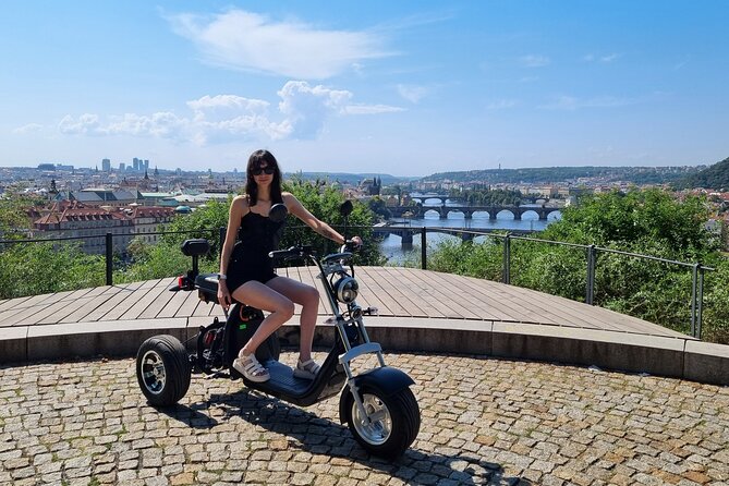 Live-Guided ️Trike-Harley️ Viewpoints tour of Prague - Training, gear, and the no-license advantage