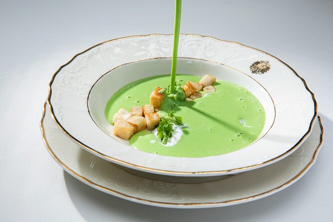 Mozart Concert and Dinner in Prague - How the 7:00 pm dinner show flows, step by step