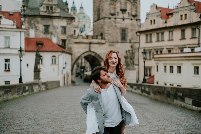 Photographer in Prague - Couple, engagement & portrait photoshoot - What you receive: 40 edited, processed photos you can actually use