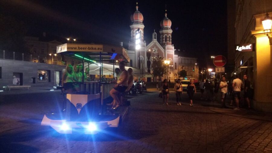 Pilsen: Pub and Club Crawl - Starting Point: Pickup Near St. Bartholomew Area