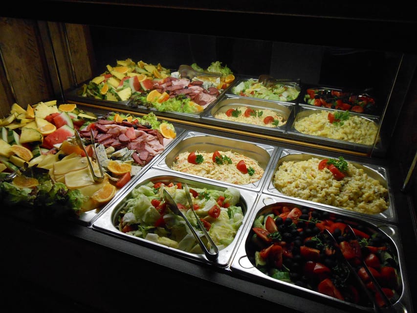 Prague: 1-hour Cruise with Audio Guide - Weather reality: cold, fogged windows, and what to do