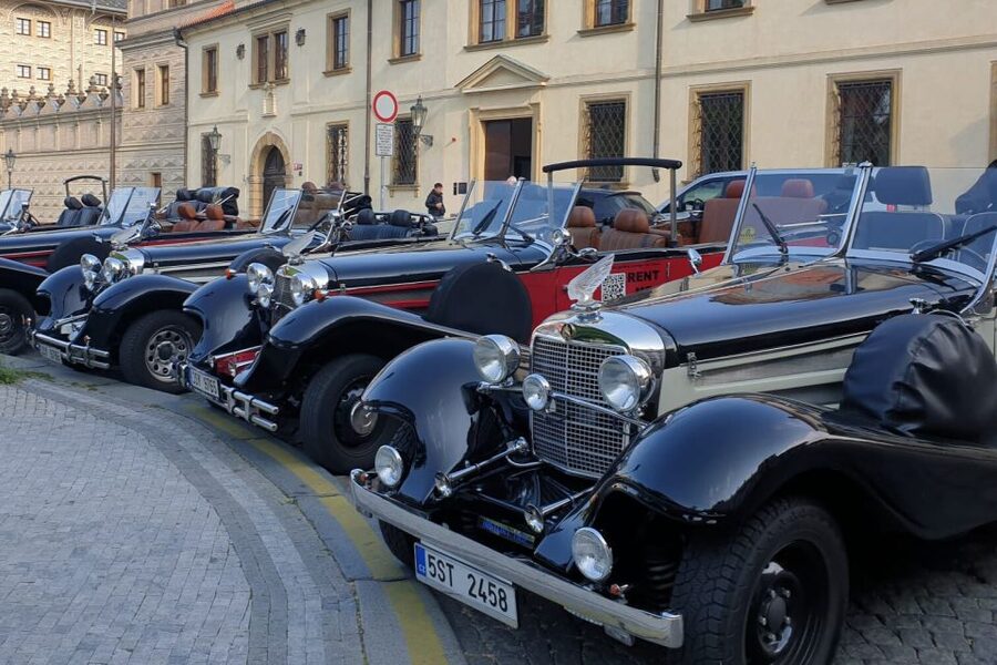Prague: 1-Hour Private Tour in Vintage Car - Why Prague in a Mercedes 770K replica feels different