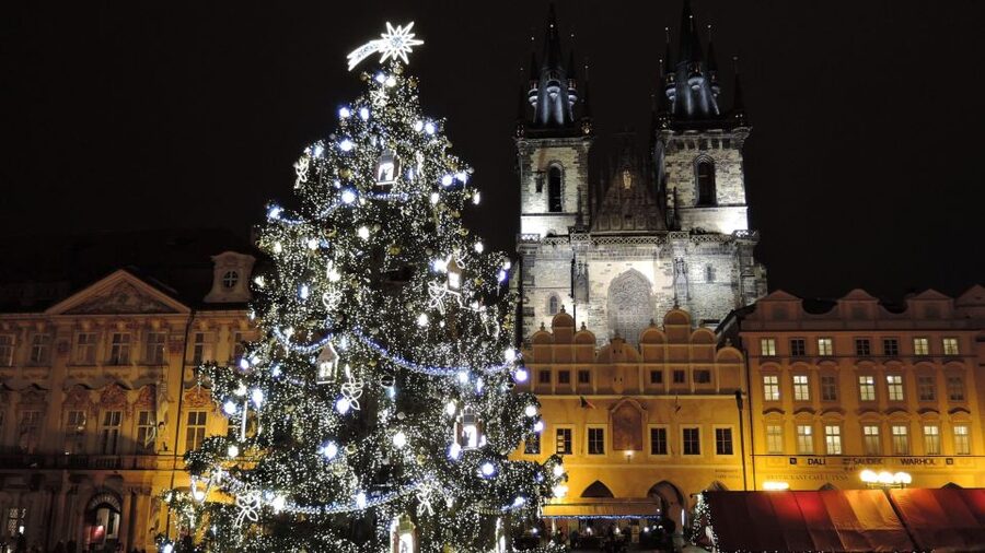 Prague: 2-3h Magical Christmas Markets Tour with Inclusions - Key highlights to know before you go