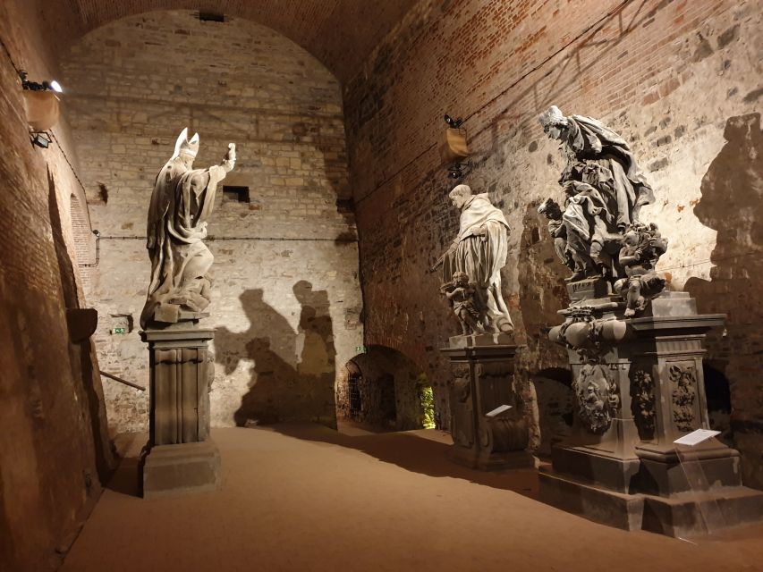 Prague: 2.5-Hour Vyšehrad Castle with Gorlice & Tickets - Vyšehrad Cemetery: Graves of Czech Icons You Can Actually Name