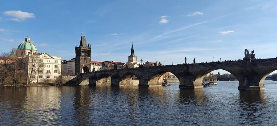 Prague: 2-Hour Historic Boat Cruise with Delicious Lunch - St. Nicholas Cathedral dome and the Old Town weir, the details you might miss on foot