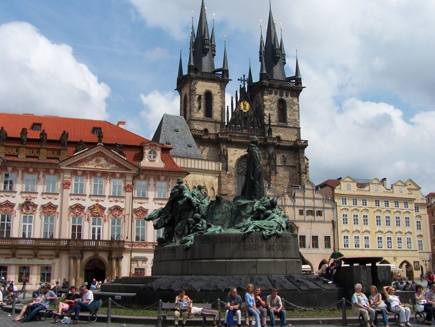 Prague: 2-Hour Old Town and Jewish Ghetto Walking Tour - Key things I’d highlight before you go