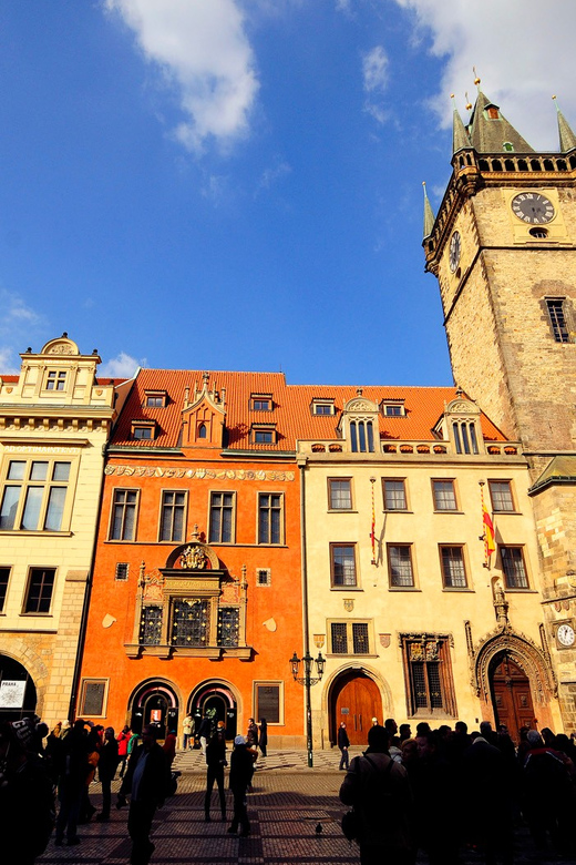 Prague: 2 hours city tour + 1 hour boat cruise - The 1-hour Vltava boat cruise: what you can expect