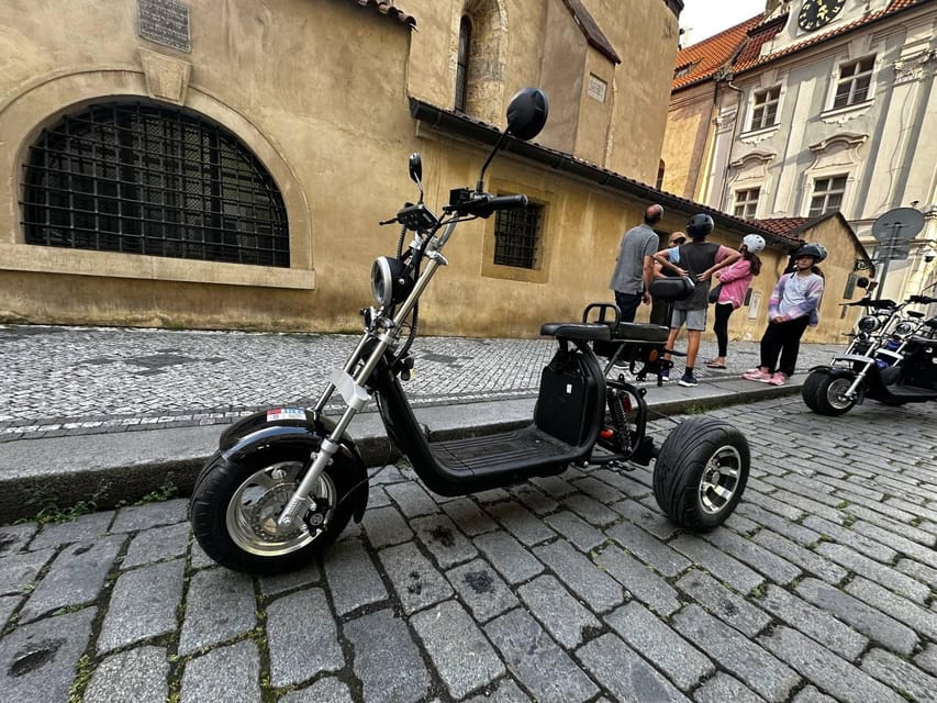 Prague: 2 hours FUN TRIKE tour in Prague with guide - Meeting at Uhelný trh and the test drive that sets you up for success