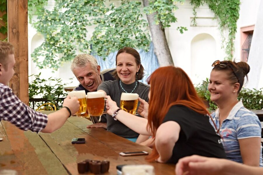 Prague: 3-Hour Beer Tour and Traditional Czech Dinner - The Walking Stories: Prague Past and Present in a Beer-Themed Route