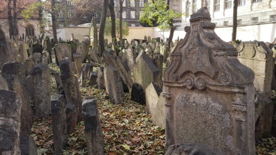 Prague: 3-Hour Private Jewish Quarter Tour - Maisel Synagogue: Finishing Strong With Context
