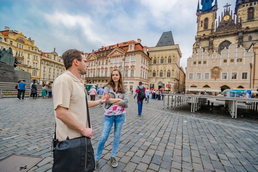 Prague: 3-Hour Walking Tour of Old Town & Prague Castle - Who this tour is best for, and who should choose something else