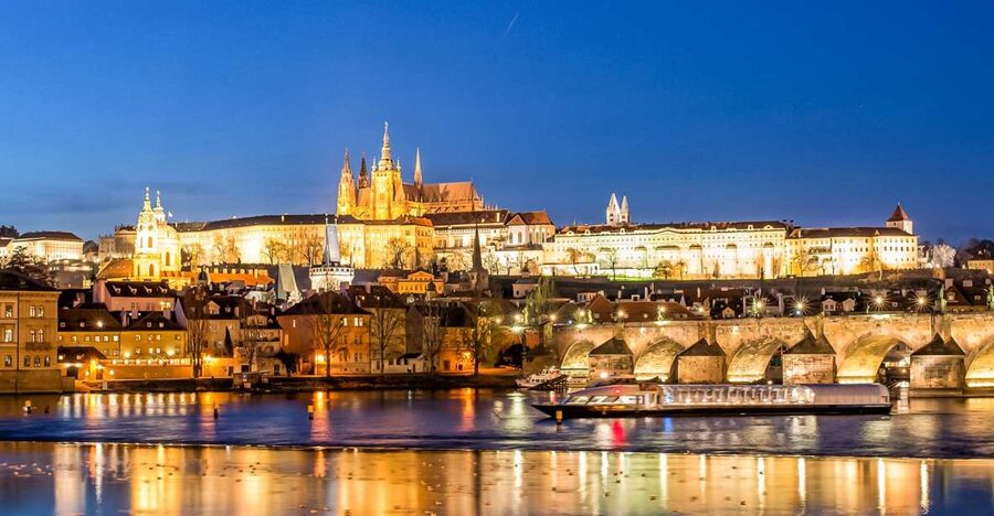 Prague: 50-Minute Sightseeing Evening Cruise - Onboard comfort: air-conditioned shelter and a deck for photos