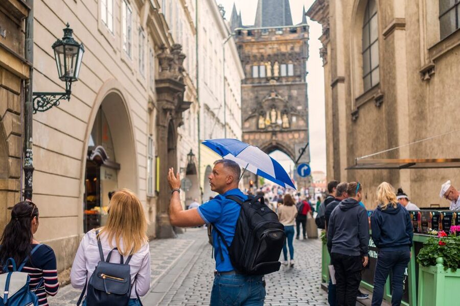 Prague: 6-Hour Tour with River Boat Cruise and Lunch - Value check: why $129 can be a good deal