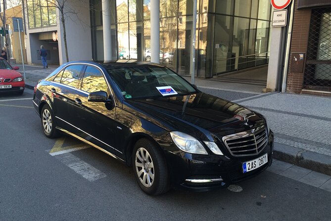 PRAGUE AIRPORT - CITY TRANSFERS in Spanish - El trayecto al centro: tiempo realista y cómo aprovechar esos 20 a 50 minutos