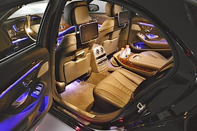 Prague airport luxury transfer by a Mercedes Benz S class - Departure transfers: timing buffers that keep your stress low