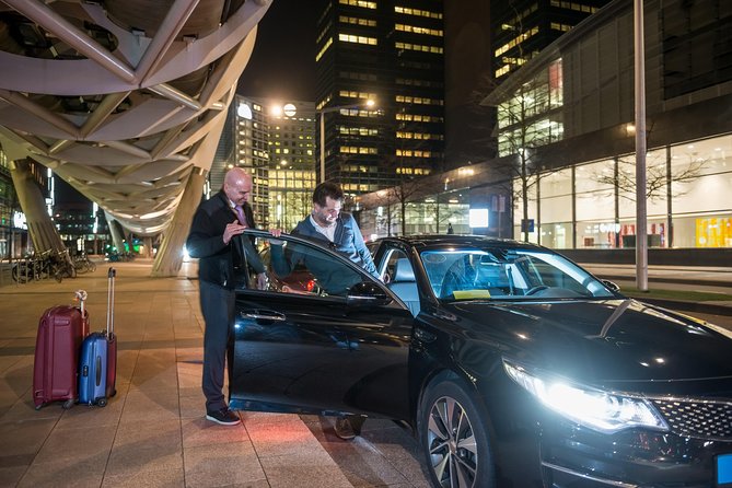 Prague Airport (PRG) Departure Transfer from Prague City - Why a Prague hotel-to-airport transfer beats taxi roulette