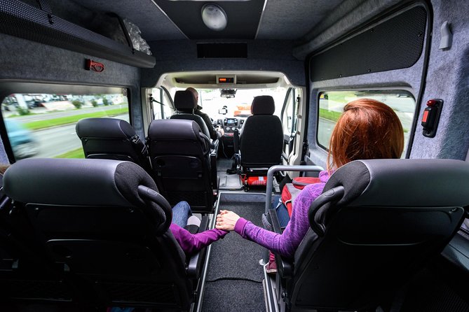 Prague Airport (PRG) Departure Transfer from Prague City - Who should book this transfer