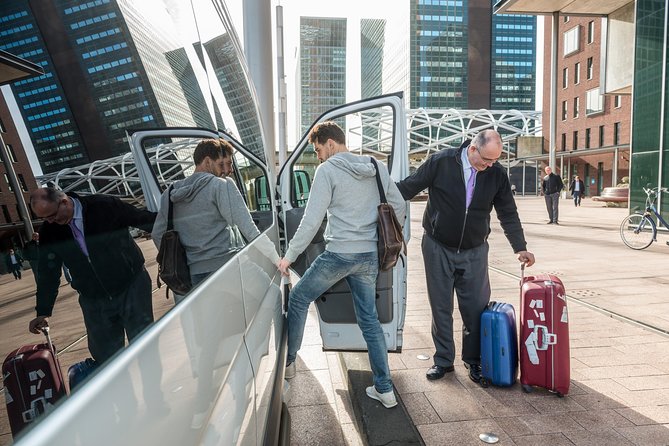 Prague Airport (PRG) Departure Transfer from Prague City - FAQ