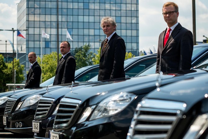 Prague Airport Private Arrival Transfer - What you’ll cover on the 4-hour walking tour, stop by stop