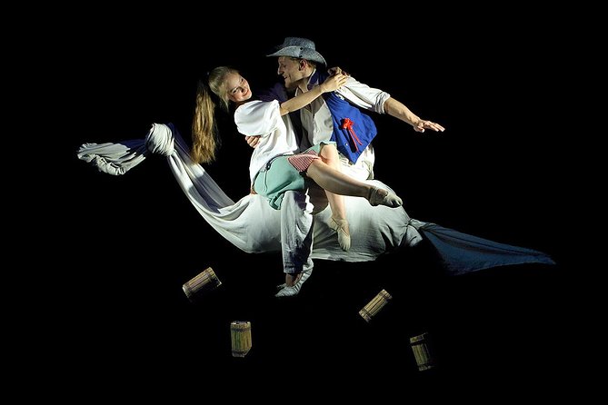 Prague 'Antologia' Black Light Show by Black Light Theatre Srnec - Inside the show: what to expect in the dark