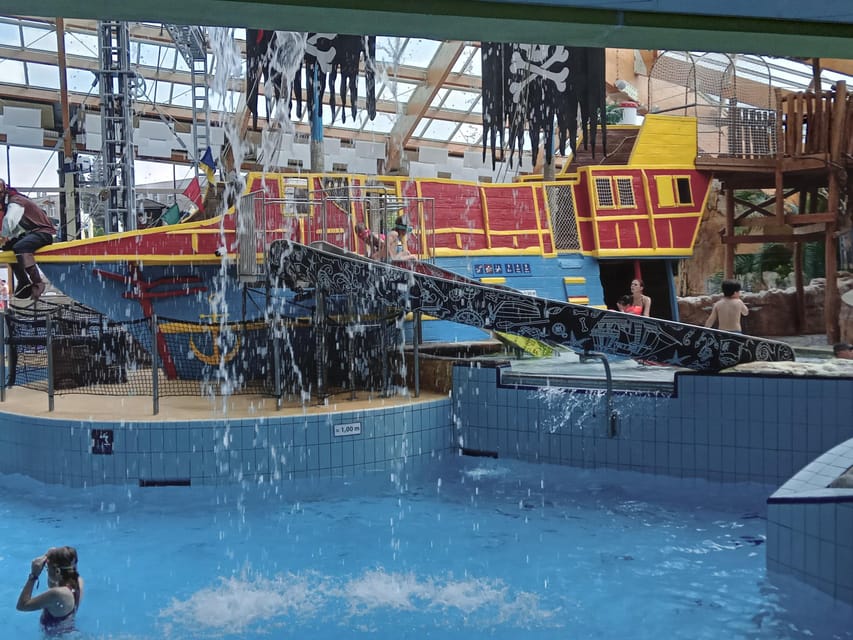 Prague: Aquapalace Indoor/Outdoor Water Park Ticket - Aquapalace Prague in one day: what the ticket really gives you