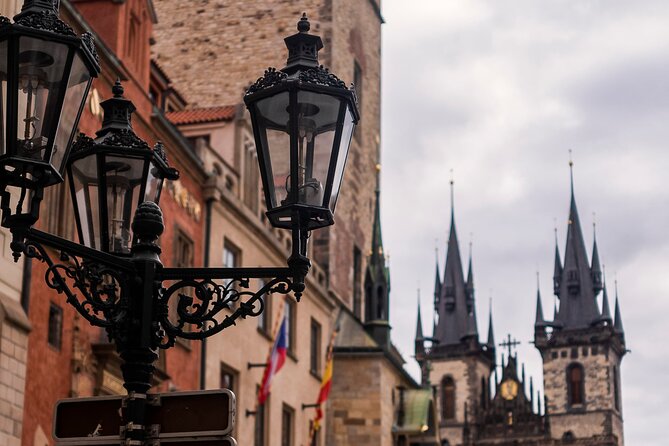 Prague Astronomical Clock Tower Ticket+20min Intro & opt. E-guide - Astronomical Clock basics: Twelve Apostles and the zodiac ring