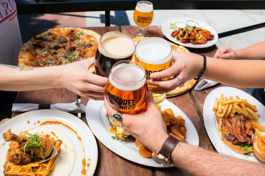 Prague beer tour with brewery visit and tasting - Traditional Czech pub start: learn the pour before you commit