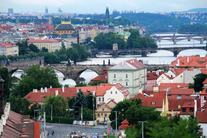 Prague Bike Tour - Stunning Viewpoints, Castle, City & Park - Letna Park and the Metronome: Hilltop Views Without the Trek