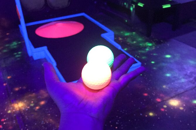 Prague Black Light Mini Golf Admission Ticket - Black Light Mini Golf Near Old Town Square: Why this works in Prague