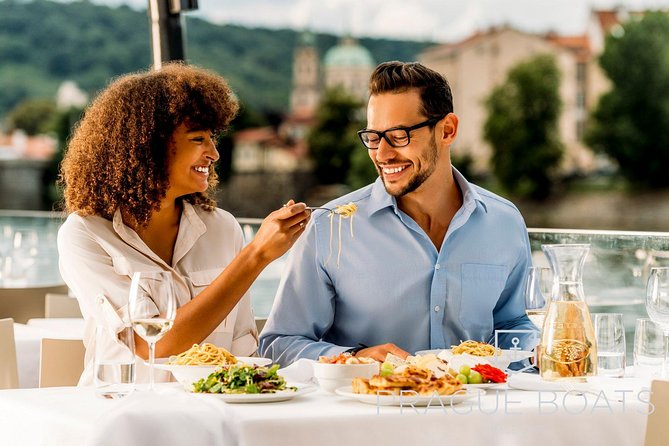 Prague Boats 2-hour Lunch Cruise - Why a Lunch Cruise Beats a Standard Prague Meal