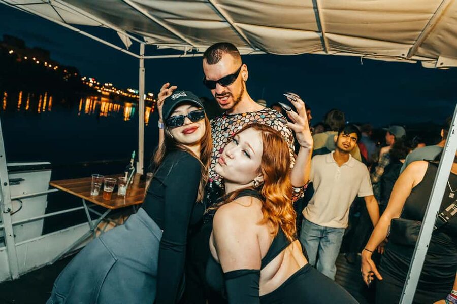 Prague: Booze Cruise with Open Bar and Duplex Entry - Duplex Rooftop Afterparty: Entry Included, ID Required