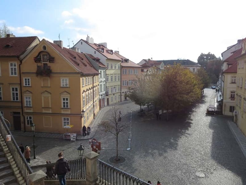Prague: Bus and Boat Tour - Should you book the Prague bus and boat tour?