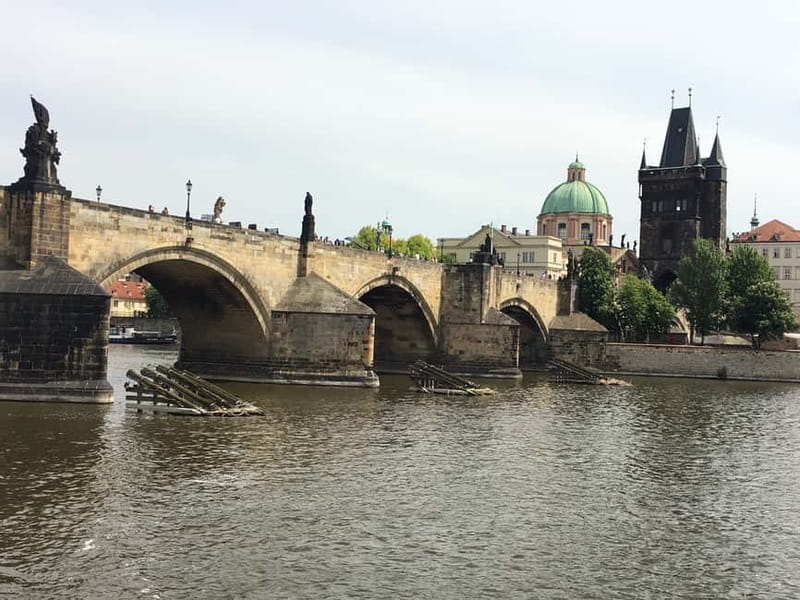 Prague: Bus and Boat Tour - Tips to make it smoother, faster, and more enjoyable