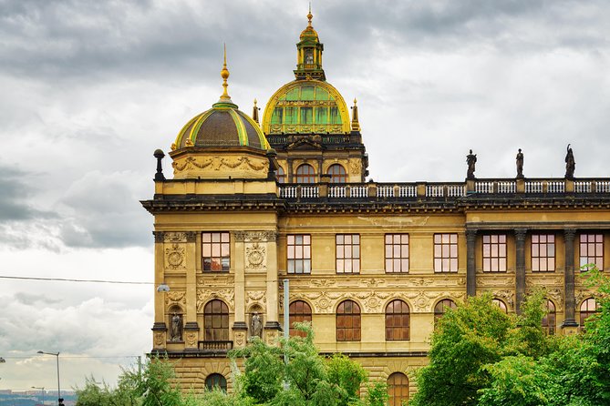 Prague: Bus Tour, Walking Tour, River Cruise and Lunch - Wenceslas Square and the Old Town finish