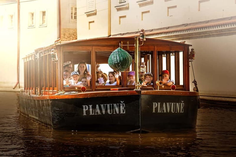 Prague: Canal Cruise Around Charles Bridge - Key highlights you will actually care about