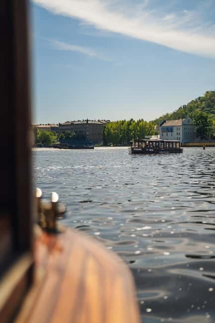 Prague: Canal Cruise Around Charles Bridge - Charles Bridge Museum: why the included ticket makes sense