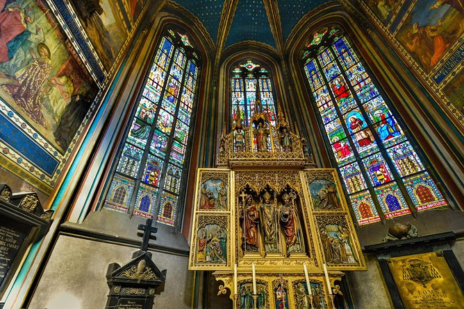 Prague Castle and Lobkowicz Palace entrance tickets - What this tour fits best, and who should skip it