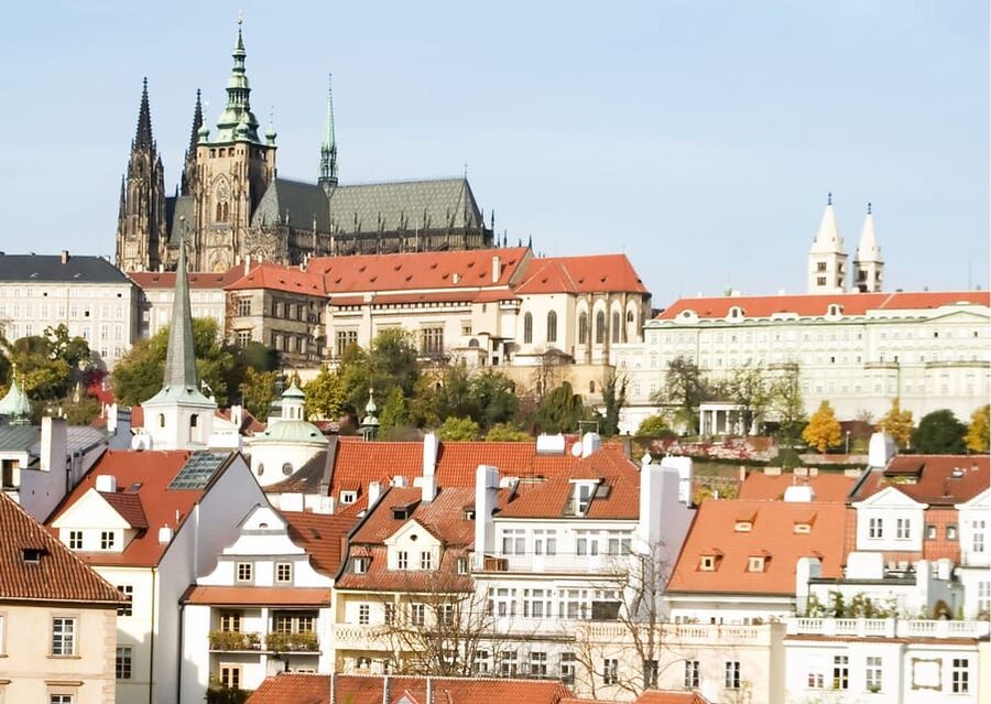 Prague: Castle Circuit Entry Tickets with Audio Guide - St. Vitus Cathedral: Gothic Architecture You Can Read With Your Eyes