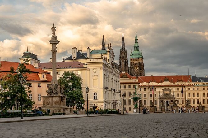 Prague Castle District Tour - Where the Tour Starts, and Why the Meeting Point Matters
