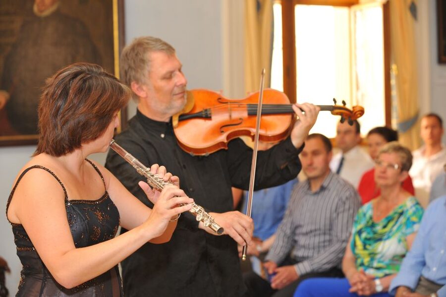 Prague Castle: Midday Classical Concert at Lobkowicz Palace - The music program: Bach to Smetana in one hour