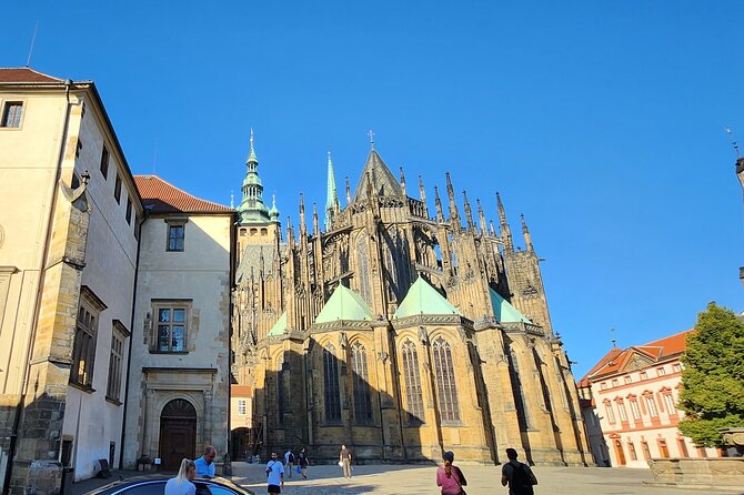 Prague Castle Private Walking Tour - Why Prague Castle Works Best When Someone Sets the Order
