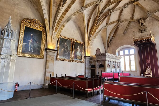 Prague Castle Private Walking Tour - Stop 2: Old Royal Palace, Where Ceremonies Still Matter