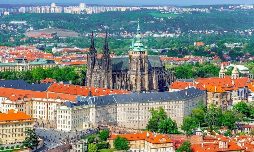 Prague Castle tour - Key highlights in plain terms