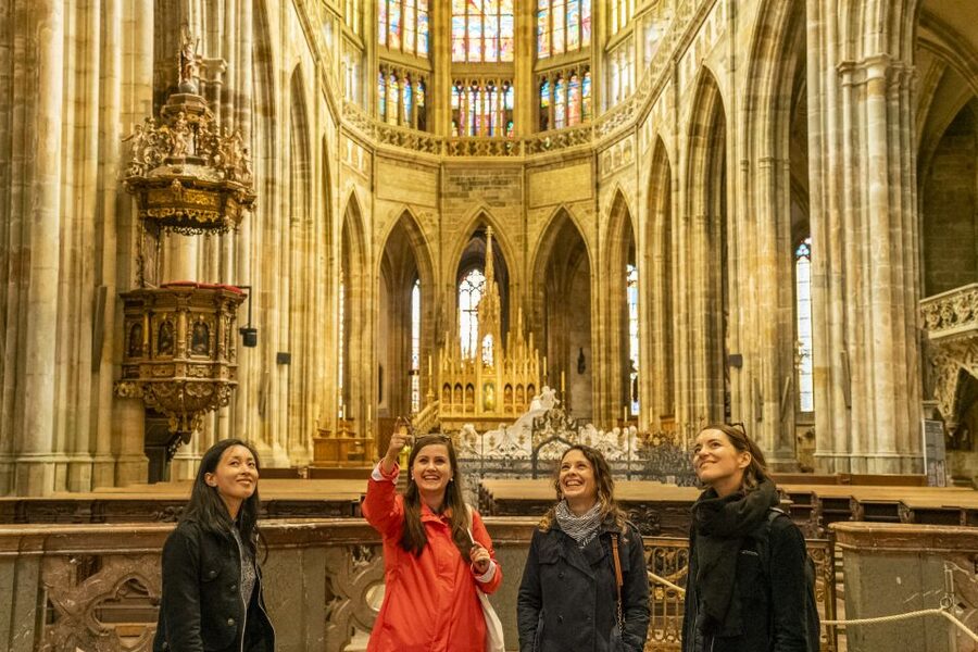 Prague: Castle Tour with Local Guide and Entry Ticket - Price and value: what $61 buys you in real terms